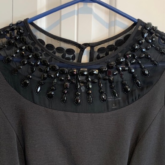 Tahari Little black Dress, Beaded Collar, size 4 - Picture 4 of 6